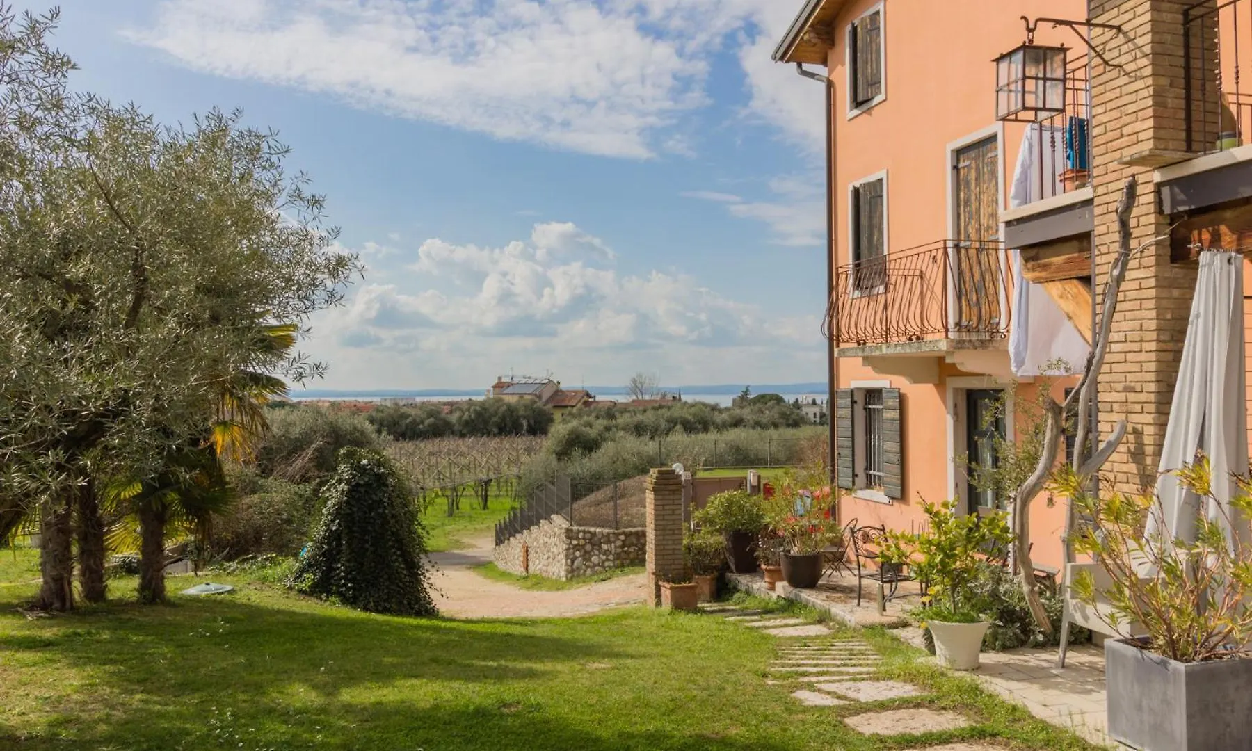 Lazise • Lago Di Garda Piscina, Parcheggio Apartmán